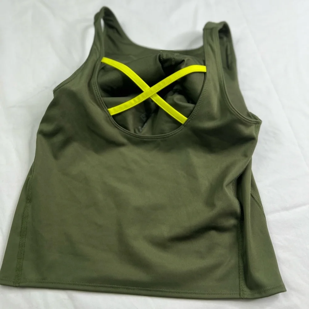 ADIDAS Prime Green Crop Top Size S Green Yellow Stripes Back Tank Top A020623 - Picture 1 of 7